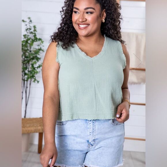 Pink Lily Call To Action Frayed Hem Gauze Tank Sage Green Size Medium - Picture 1 of 8
